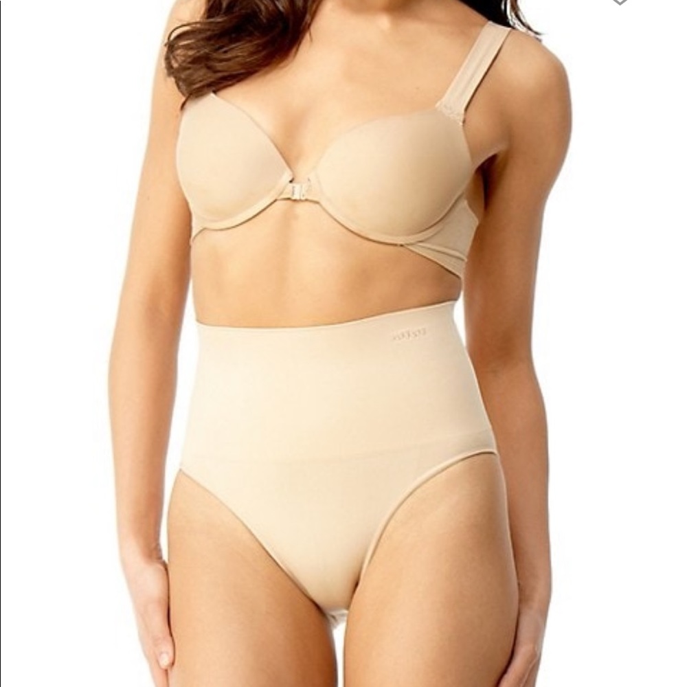 NWOT MeMoi SlimMe High-Waisted Shaper Briefs Color: Nude Size : Small